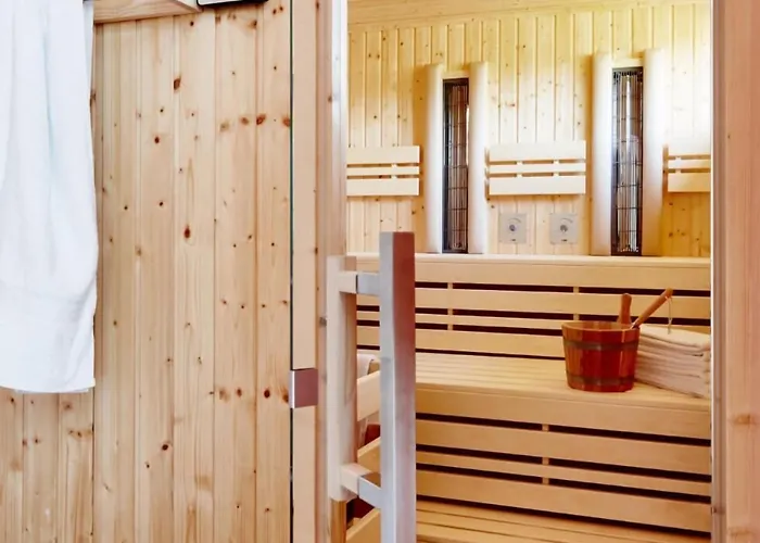 Casino 2000 - Adult Guests Only Otel 4*