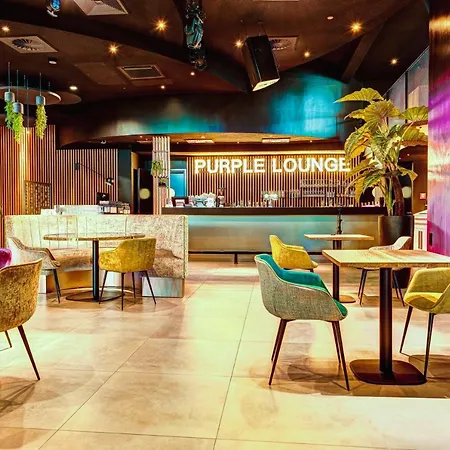 Otel Casino 2000 - Adult Guests Only 4*