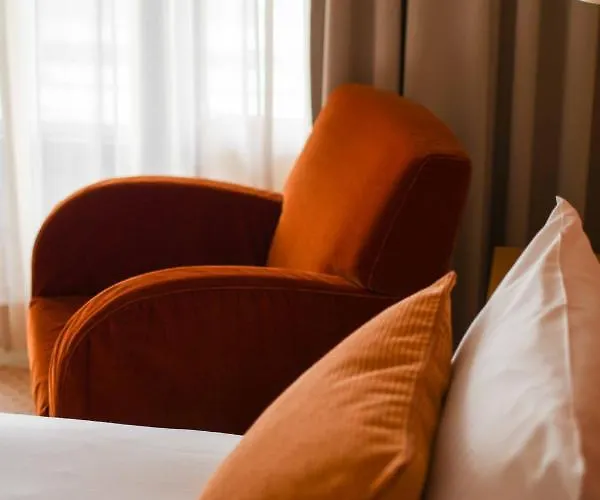 Отель Casino 2000 - Adult Guests Only