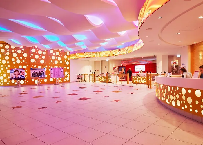 Hotel Casino 2000 - Adult Guests Only