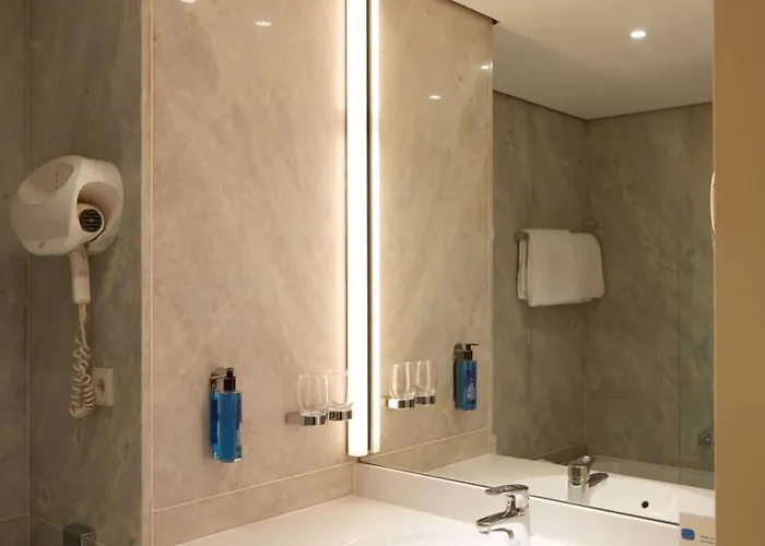 Casino 2000 - Adult Guests Only Otel 4*